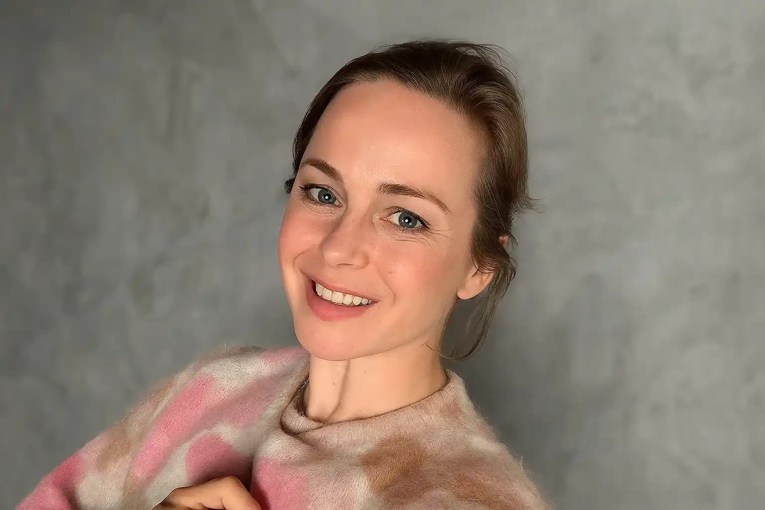 Guillemette Halard : Une Carrière Exemplaire et un Engagement Inébranlable