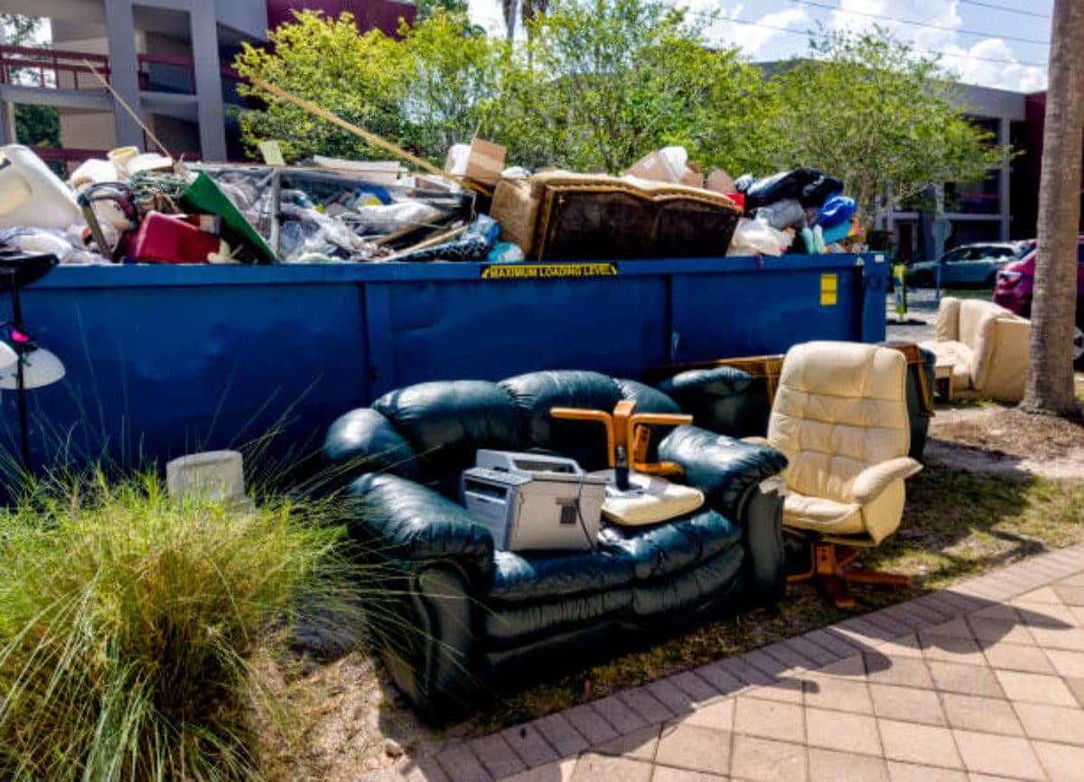 Property Management Junk Removal AZ: Boost Efficiency Fast